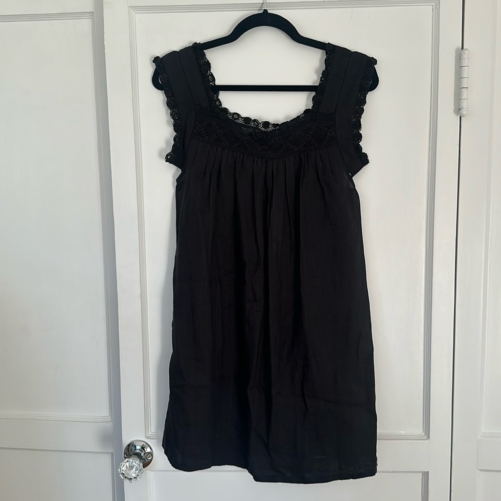 NWT Dôen Almadia Dress